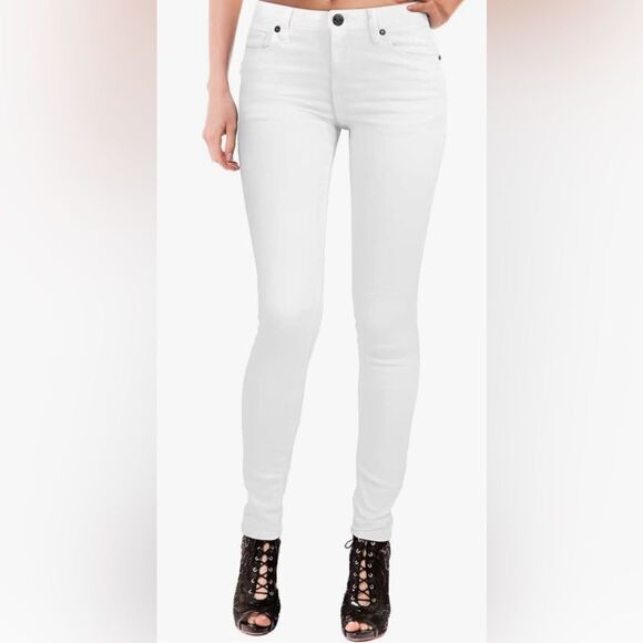 Hybrid & Company Size 13 women's bum lifting regular jeans - Picture 2 of 14